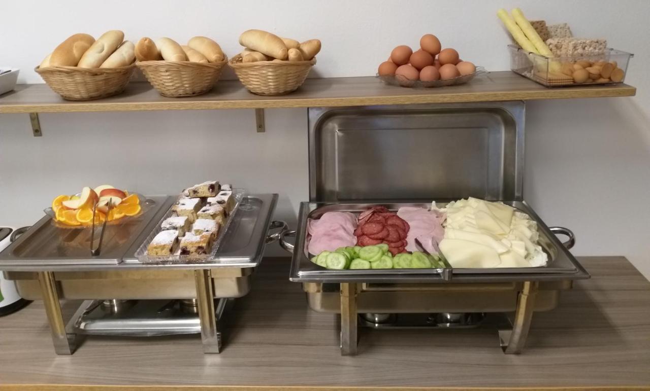 U Pohody Hotel Kovářská Kültér fotó
