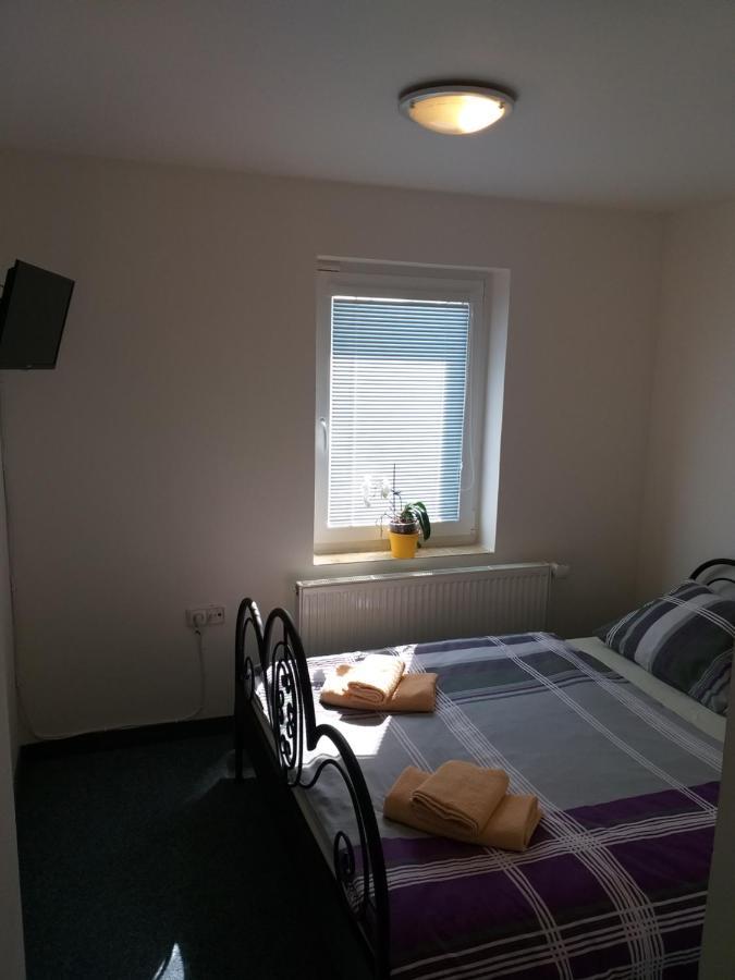 U Pohody Hotel Kovářská Kültér fotó