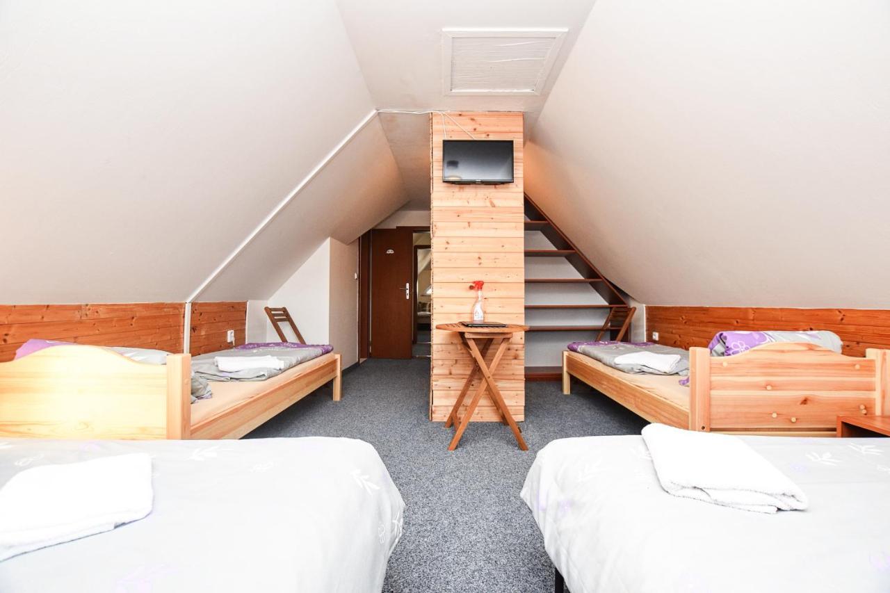U Pohody Hotel Kovářská Kültér fotó